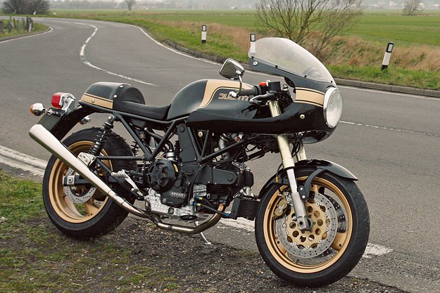 Ducati 900 Supersport